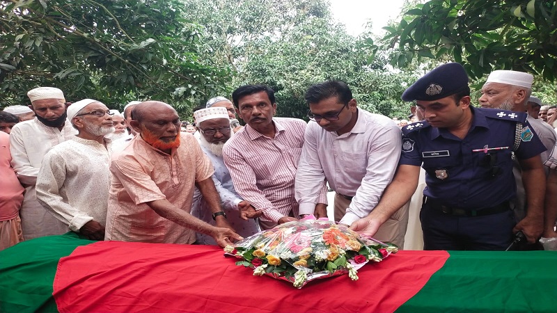 চাঁপাইনবাবগঞ্জে বীর মুক্তিযোদ্ধা রোজবুল হকের ইন্তেকাল,রাষ্ট্রীয় মর্যাদায় দাফন